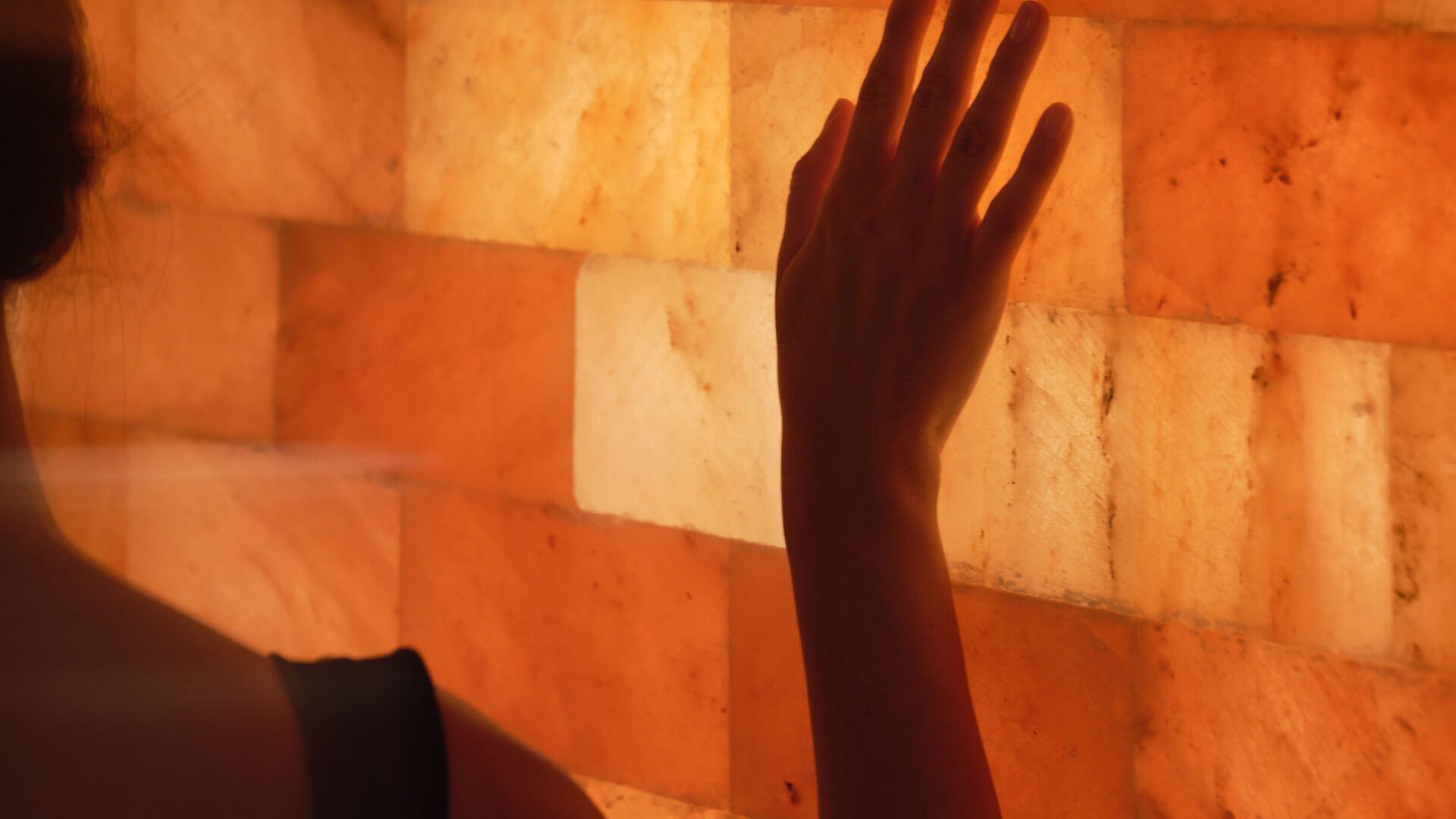 Hero desktop banner single